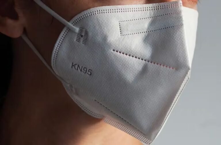 Neumólogo recomienda uso de tapabocas ante incendios forestales