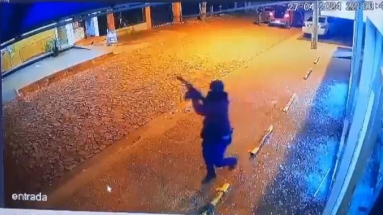 Asalto tipo comando a una sucursal del BNF