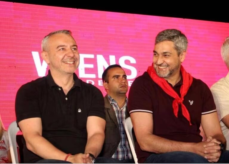 Regreso de Mario Abdo Benítez a la política suena con fuerza