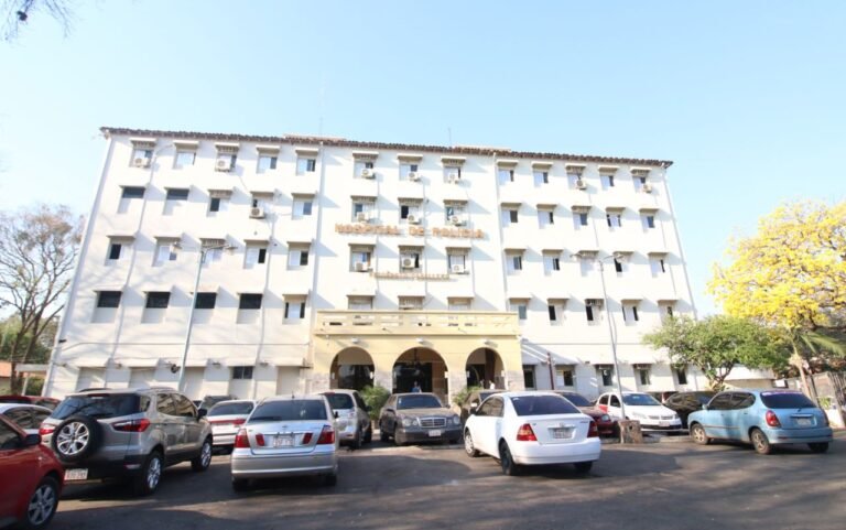 Colectivo atropelló a agentes del Grupo Lince en Asunción