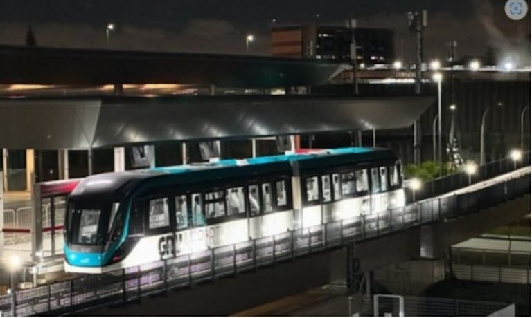 Proyecto de tren liviano para mejorar movilidad urbana