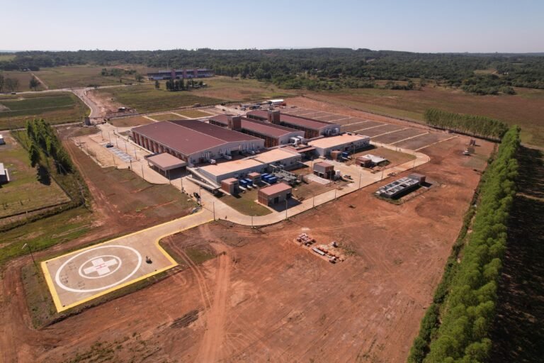 Inauguran Hospital General de Coronel Oviedo, un avance en la salud pública