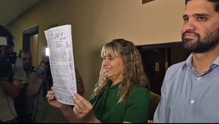 Presentan libelo acusatorio contra el diputado Orlando Arévalo