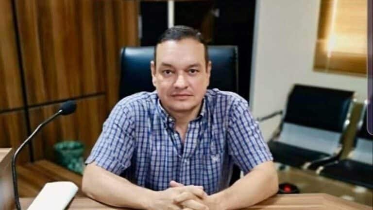 Levantan la orden de captura contra el abogado Walter Acosta