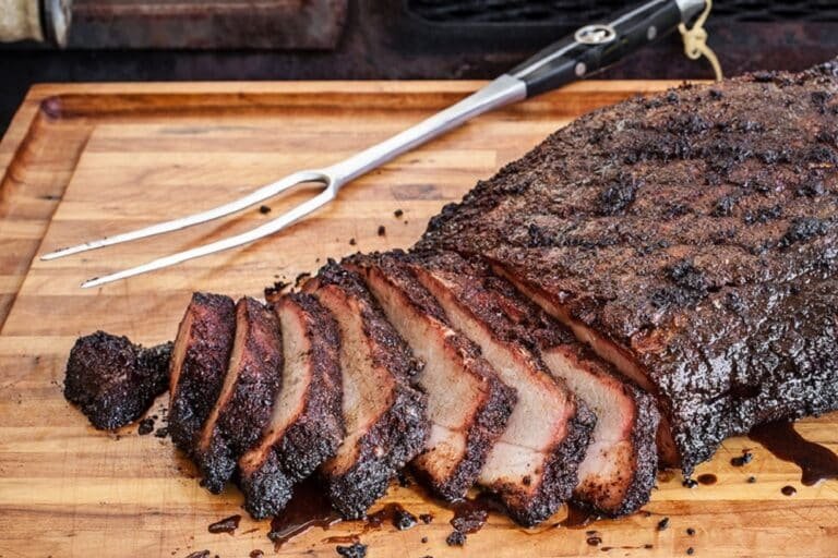 «Yolanda Paredes cuestiona precios abusivos de la carne y exige acción del Gobierno»