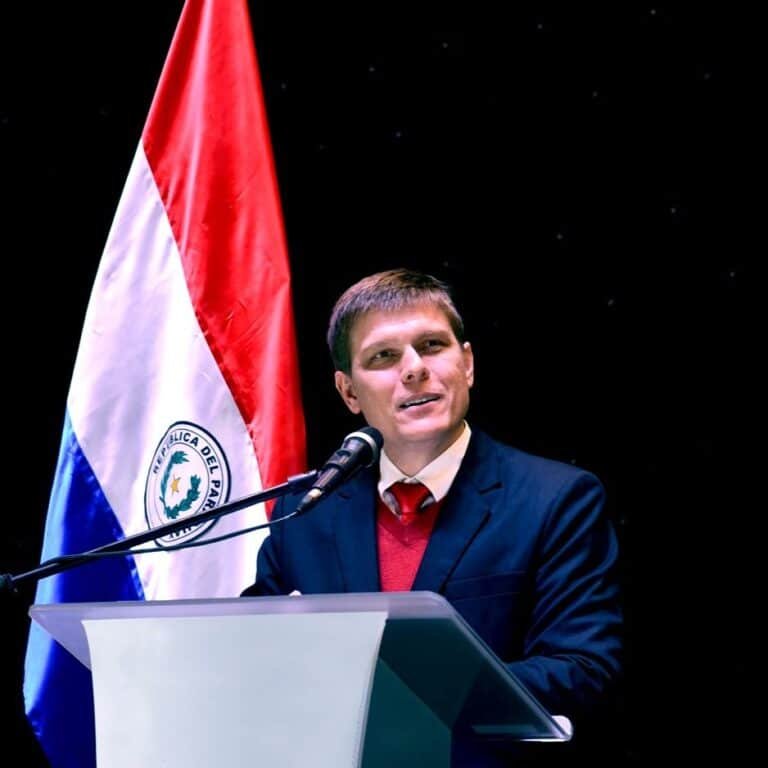 Brunetti afirma que Asunción está en terapia intensiva