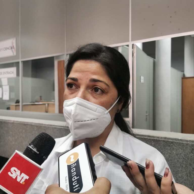 Padres advierten: la escuela pública sobrevive con aportes familiares y no con presupuesto real.