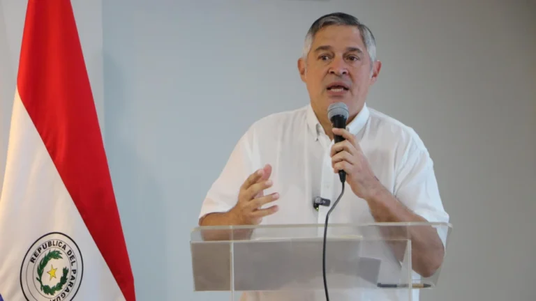 Luis Ramírez: MEC acelera entrega de kits escolares 2026.