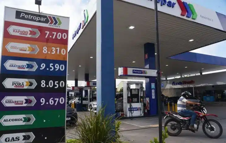 Peña anuncia primera reducción de precios del combustible en 2026