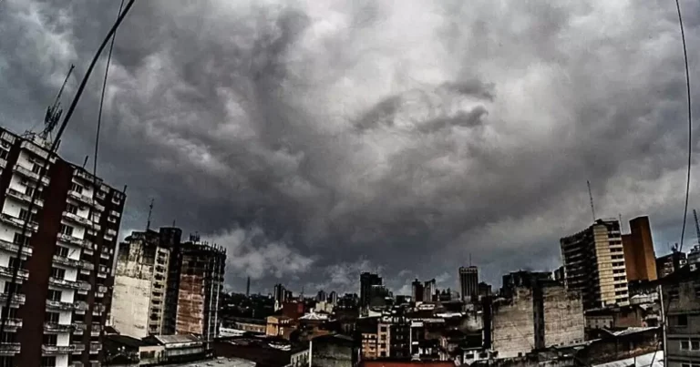 Meteorología anuncia fin de semana con lluvias, tormentas y descenso de la temperatura en Paraguay