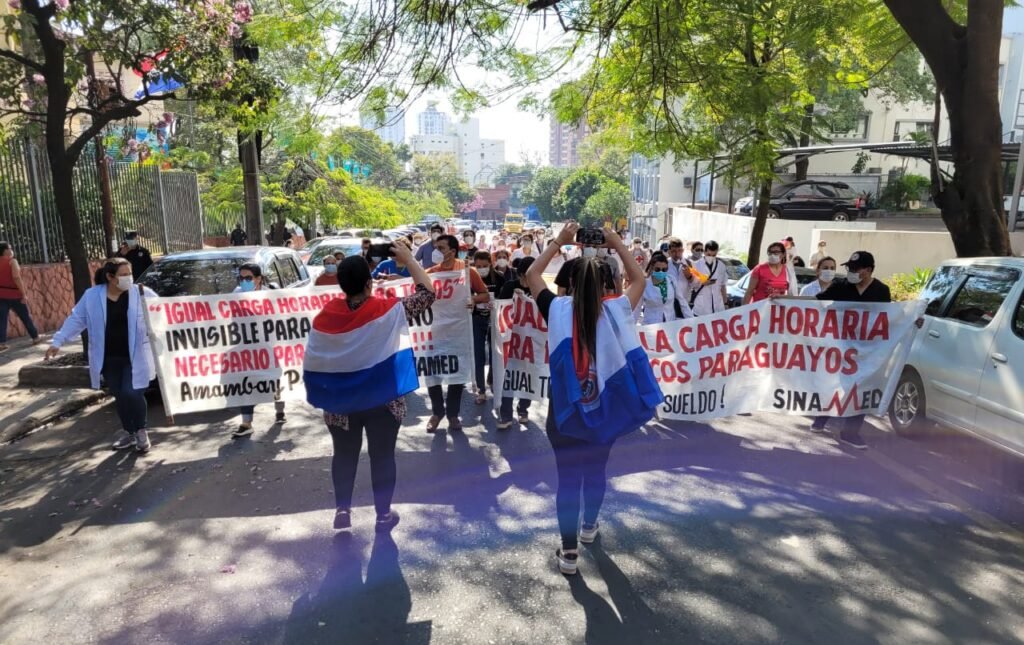 SINAMED anuncia huelga nacional de cinco días por reclamos de reajuste salarial