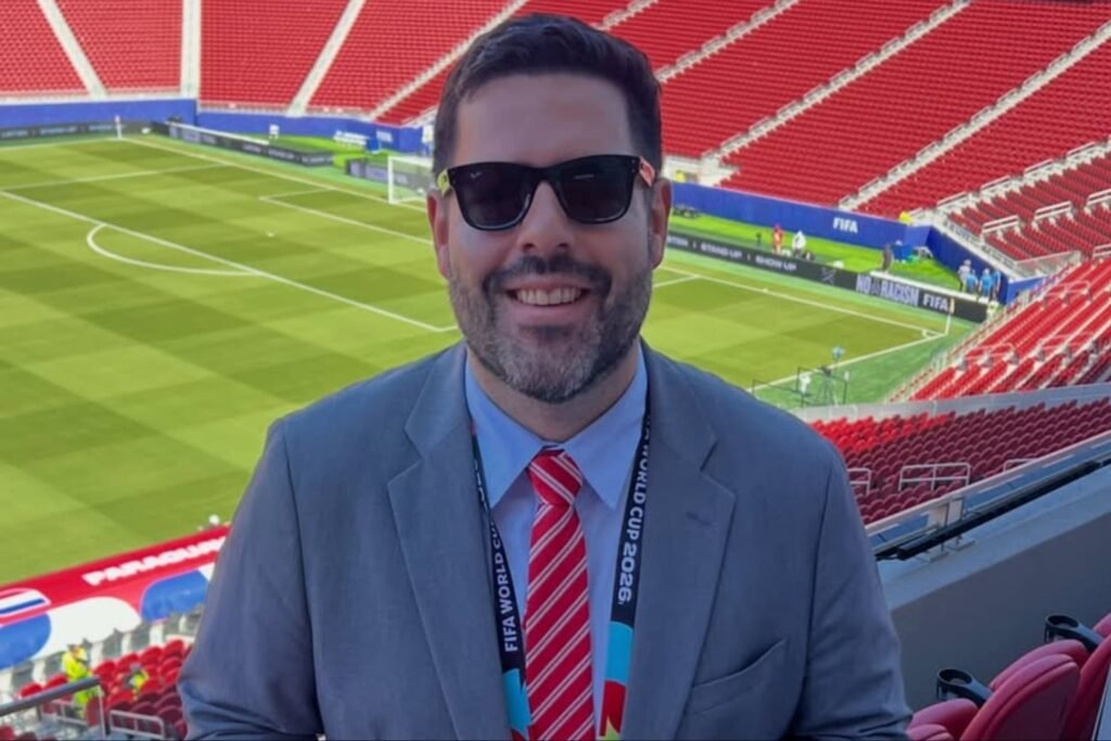 Círculo de Periodistas Deportivos respaldan a Chipi Vera tras expulsión de FIFA