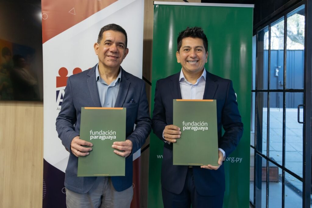APARH y Fundación Paraguaya se unen para impulsar el bienestar organizacional con el Semáforo de Eliminación de Pobreza