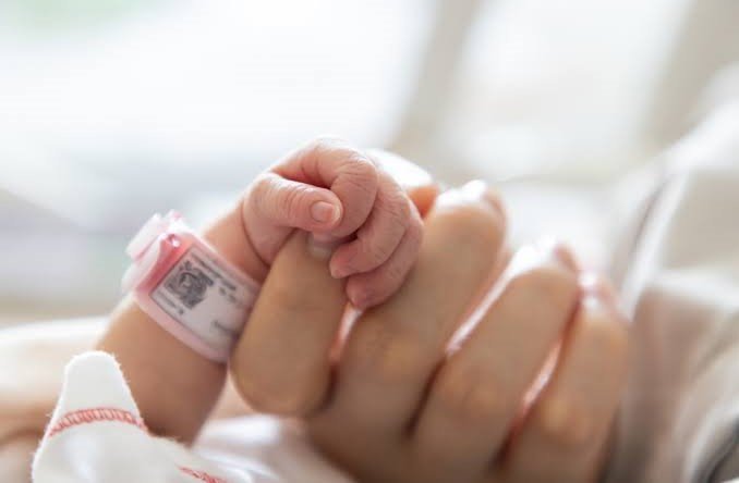 Fallece una bebé en Clínicas: Neonatología descarta signos de traumatismo