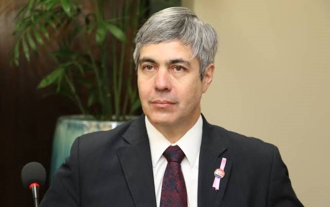Ferreira advierte sobre posible daño patrimonial si ANDE concede tarifa preferencial a Atome