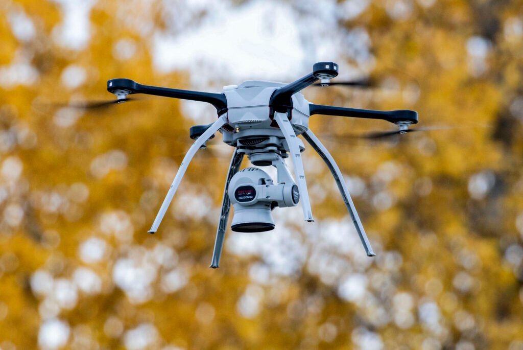 DINAC apoya proyecto de ley para regular el uso de drones: registro, licencias y zonas prohibidas