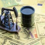 Dólar estable amortigua el alza del petróleo y evita subas en productos importados