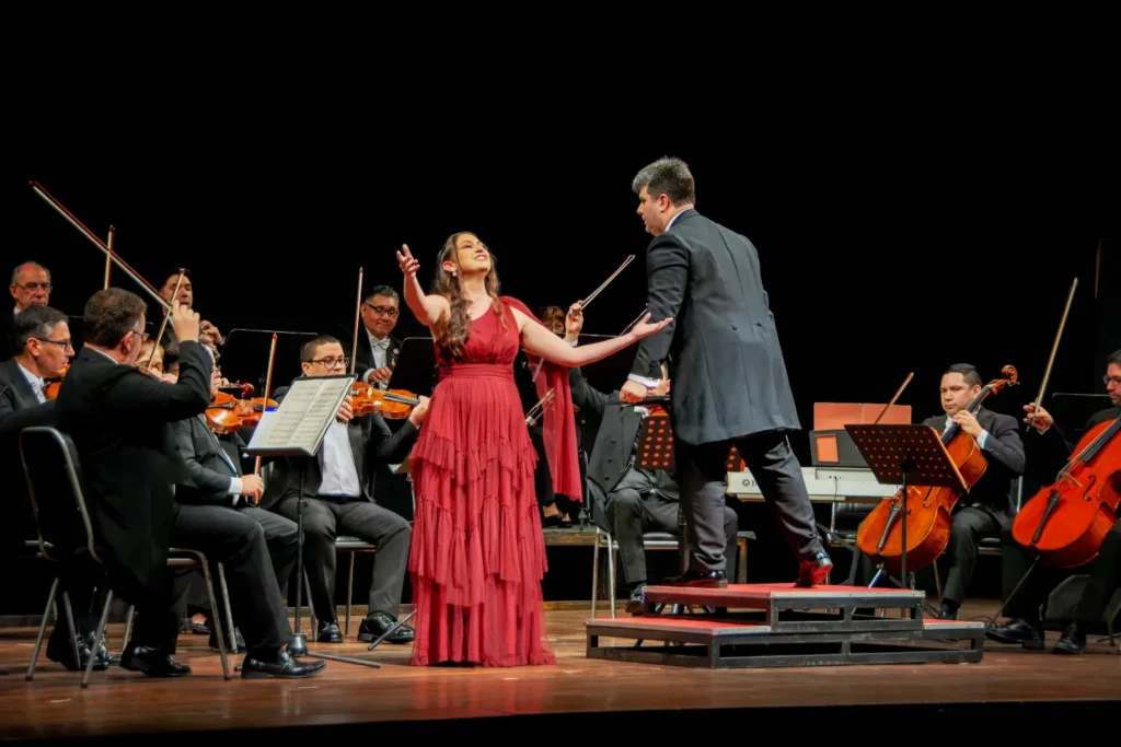 La soprano paraguaya Alejandra Meza dará una gira lírica en Italia este 2026