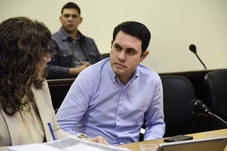 Hernán Rivas: abogada advierte posible revisión de decisiones del JEM de confirmarse irregularidad de título