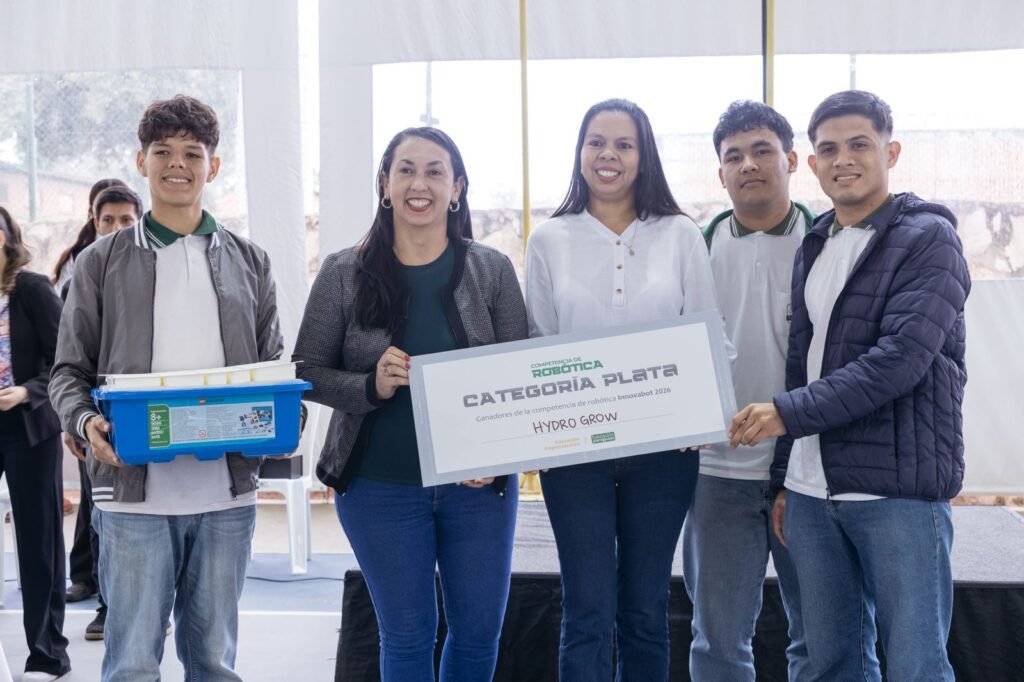 Pirabyte, Tesa Bot y HydroGow ganan el concurso de robótica Innovabot 2026