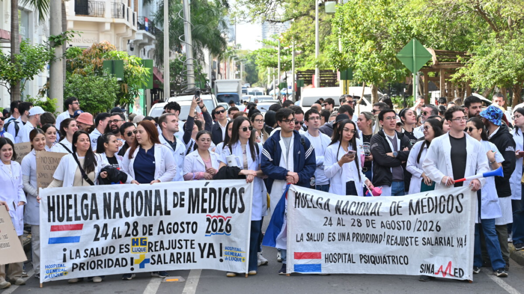 Sinamed convoca este jueves a asamblea para definir una nueva huelga nacional de médicos