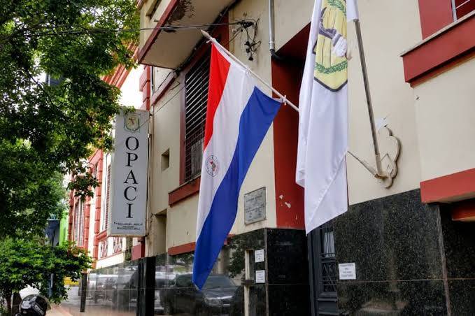 Proponen que municipalidades cubran medicamentos esenciales y OPACI responde que no hay recursos para hacerlo