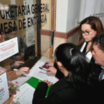 Con 446 renuncias sobre la mesa, Salud analiza y mantiene abierta negociación con médicos