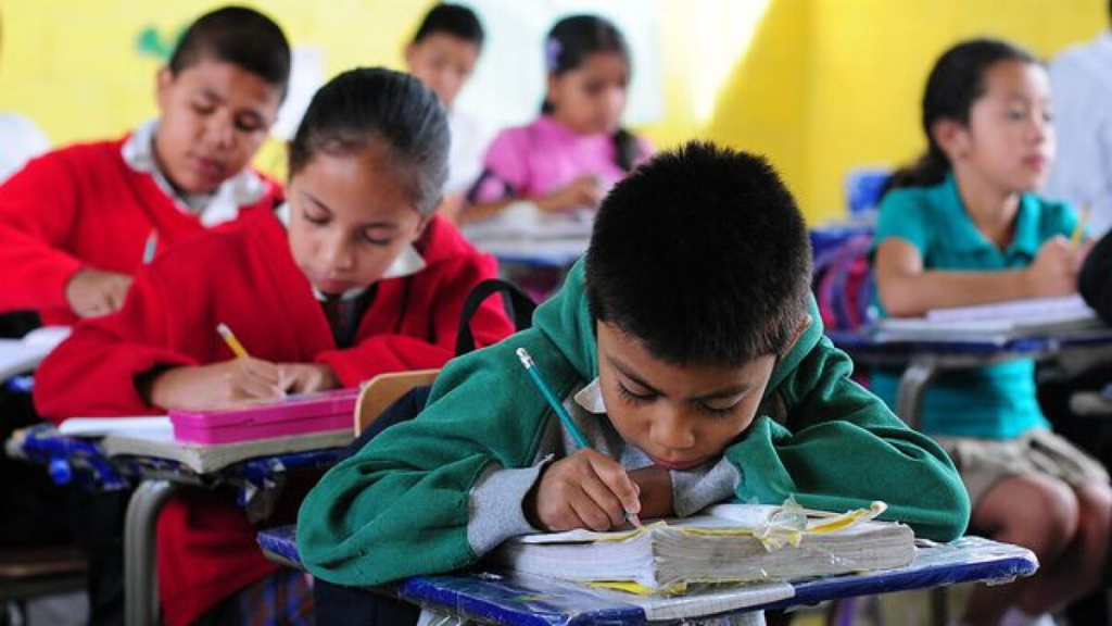 Titular de ANEAES cuestiona modelo educativo paraguayo tras resultados de PISA 2025