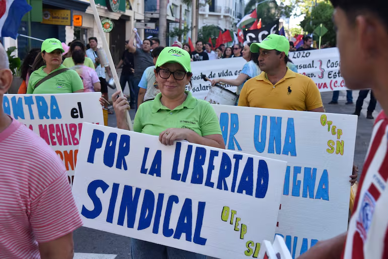 Paro nacional docente sigue en pie tras falta de respuestas del Gobierno