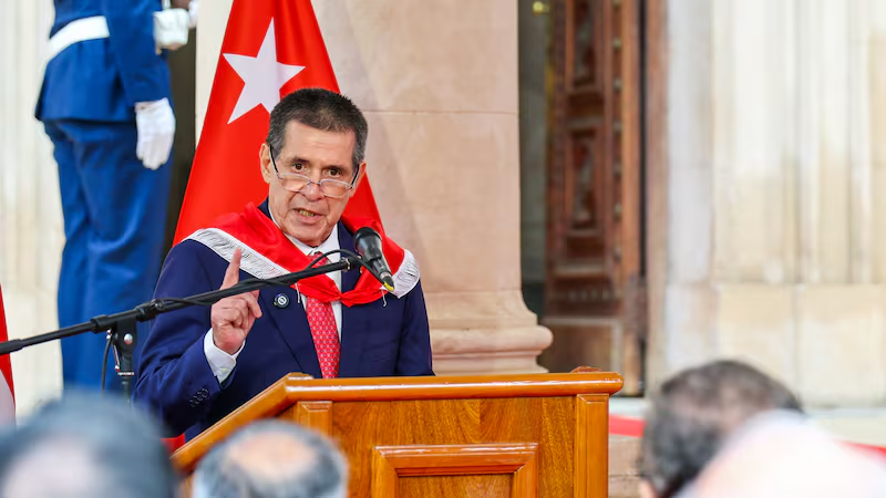 Estigarribia ve una puja inédita en Honor Colorado: “La voz de Cartes empieza a ser cuestionada”