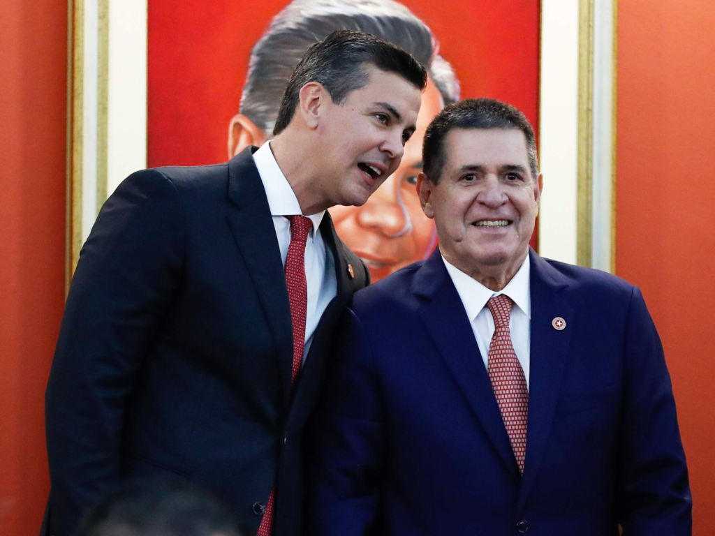 Nuevo poder económico de Peña crece alejado de Cartes, señala exsenador Hugo Estigarribia