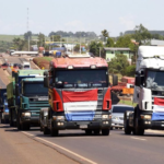 Camioneros advierten que el transporte está cerca del colapso y analizan dejar de trabajar
