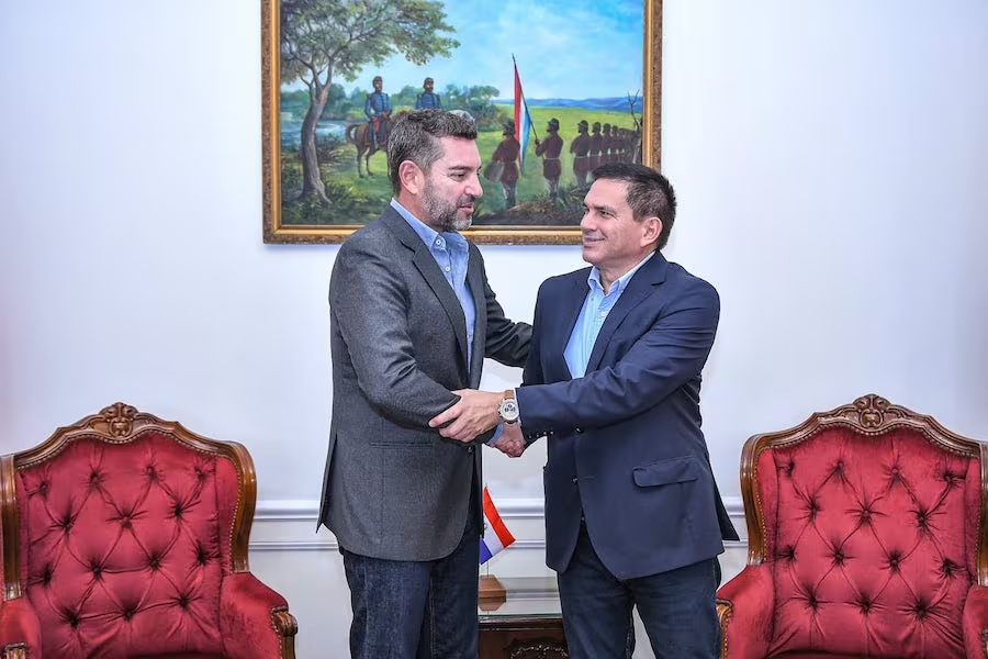 Paredes ve disputa entre poderes en Honor Colorado y pone en duda chapa actual para 2028