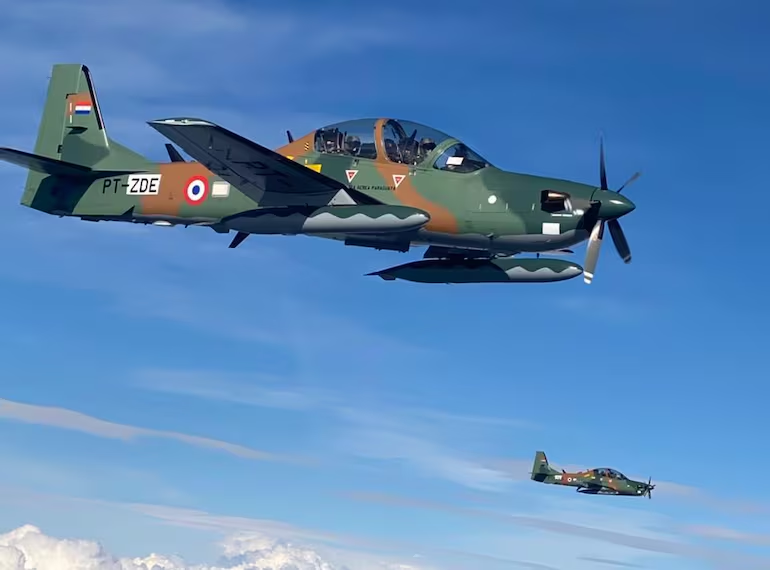 Defensa destaca efecto disuasivo del Super Tucano y refuerza cooperación contra crimen organizado