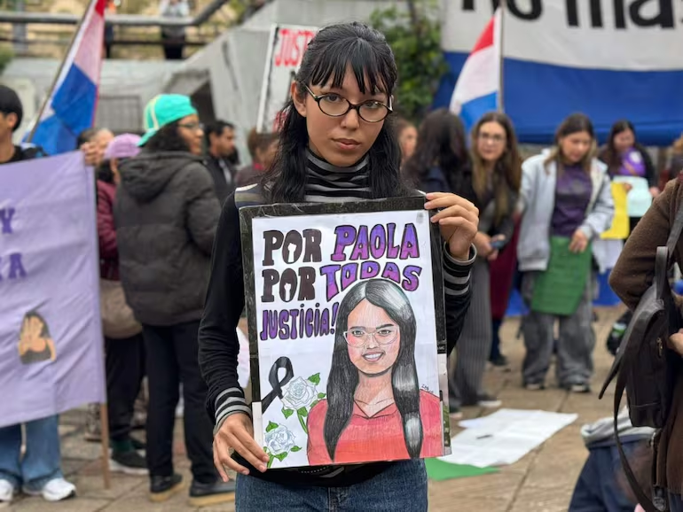 Feminicidio de Deisy: Abogada cuestiona prioridades del Gobierno y exige fortalecer el Ministerio de la Mujer