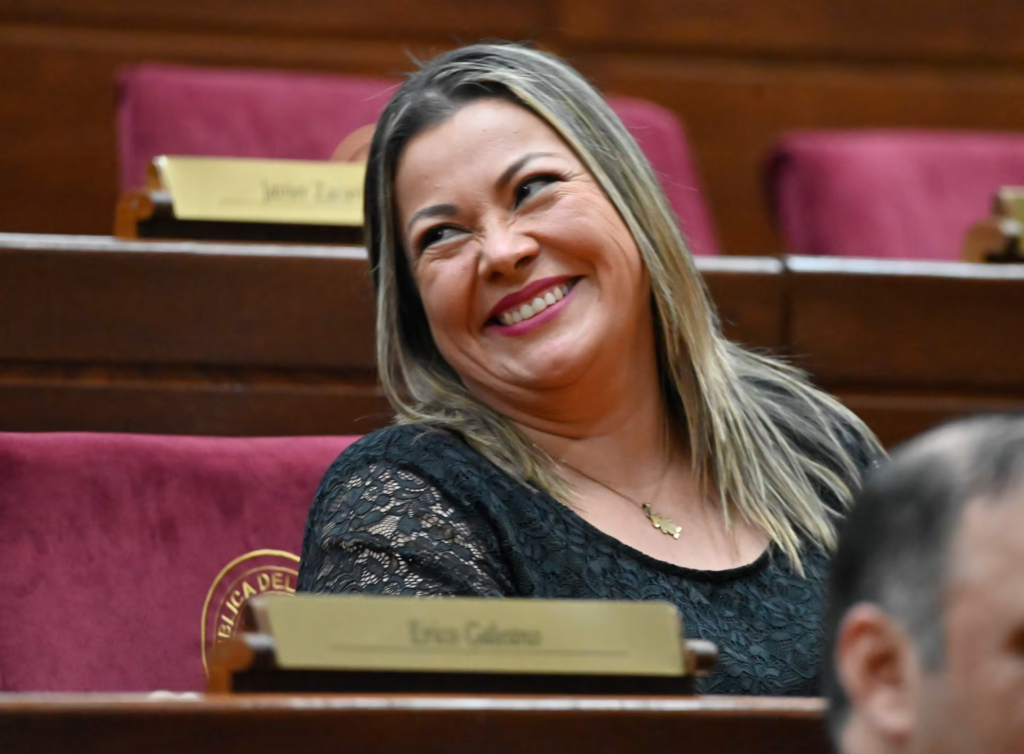 Funcionaria denuncia que senadora Zenaida Delgado le pidió G. 100 millones por su nombramiento